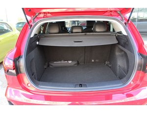 
										MG MG5 LONG RANGE LUXURY full									