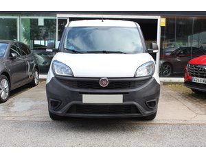
										FIAT DOBLO 1.4TJET 120CV GNC MAXI full									