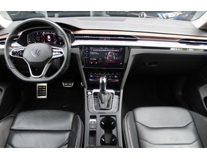 
										VOLKSWAGEN ARTEON ELEGANCE EHYBRID 1.4TSI 160KW(218CV) DSG TIENE 204CV full									