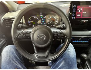 
										MAZDA 2 1.5 85 KW (116 CV) CVT CENTRE-LINE full									