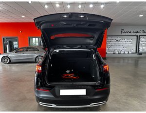 
										OPEL GRANDLAND 1.6 TURBO PHEV ULTIMATE AUTO 221KW-300CV full									