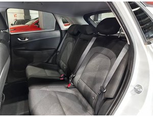 
										HYUNDAI KONA 100KW EV TECNO 2C full									