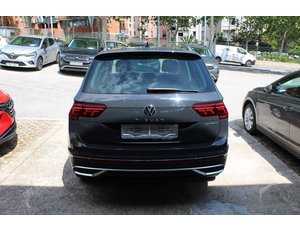 
										VOLKSWAGEN TIGUAN LIFE 1.4 TSI EHYBRID 180KW (245CV) DSG full									