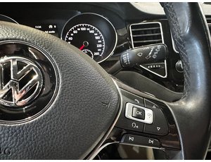 
										VOLKSWAGEN GOLF SPORT 1.6 TDI BMT DSG full									