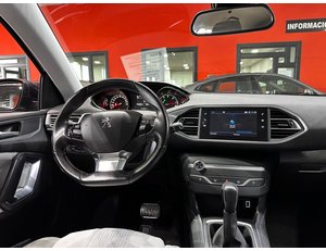 
										PEUGEOT 308 SW ALLURE 1.5 BLUEHDI 96KW (130CV) AUTO full									