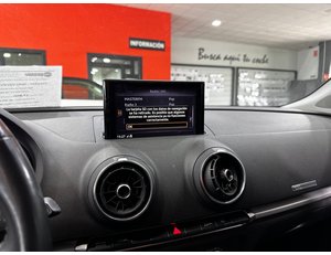 
										AUDI A3 1.5 TFSI 110KW (150CV) COD EVO full									