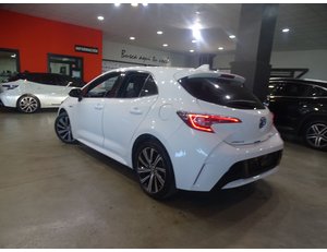 
										TOYOTA COROLLA 1.8 125H STYLE E-CVT full									