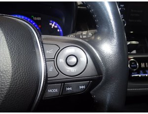
										TOYOTA COROLLA 1.8 125H STYLE E-CVT full									