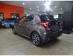 
										TOYOTA YARIS 1.5 120H STYLE full									