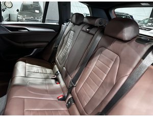 
										BMW X3 XDRIVE30E full									
