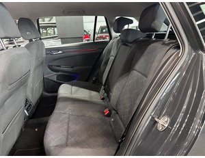 
										VOLKSWAGEN GOLF LIFE 1.0 ETSI 81KW (110CV) DSG full									