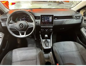 
										RENAULT CLIO E-TECH ENGINEREED HIBRIDO 103 KW (140CV) full									