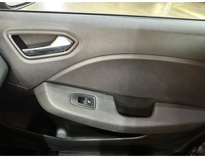 
										RENAULT CLIO E-TECH ENGINEREED HIBRIDO 103 KW (140CV) full									