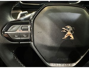
										PEUGEOT 508 SW ALLURE HYBRID 225 E-EAT8 full									