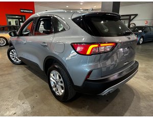 
										FORD KUGA TITANIUM 2.5 DURATEC FHEV 140KW AUTO full									