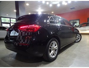 
										MERCEDES BENZ CLASE A MERCEDES A 180 D full									