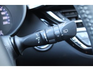 
										TOYOTA C-HR 2.0 180H ADVANCE full									