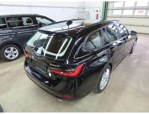 
										BMW SERIE 3 320E XDRIVE TOURING full									