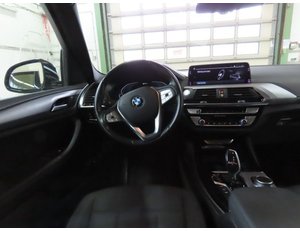 
										BMW X3 XDRIVE30E full									