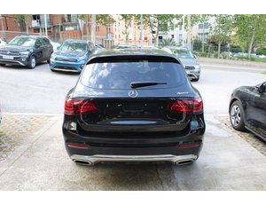 
										MERCEDES BENZ GLC MERCEDES 300 E 4MATIC full									