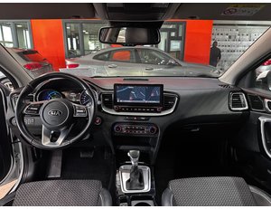 
										KIA XCEED 1.6 GDI PHEV 104KW (141CV) EMOTION full									