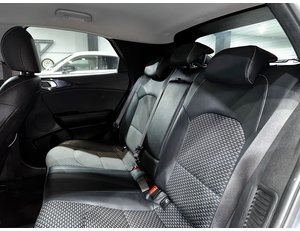 
										KIA XCEED 1.6 GDI PHEV 104KW (141CV) EMOTION full									