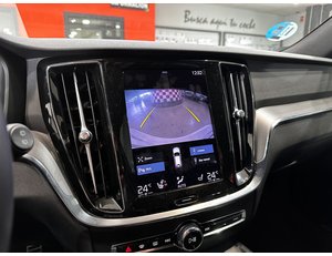 
										VOLVO V60 2.0 B4 (G) R-DESIGN AUTO full									