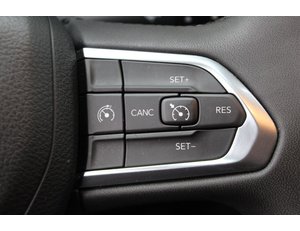
										JEEP COMPASS 4XE 1.3 PHEV 140KW(190CV) LIMITED AT AWD full									