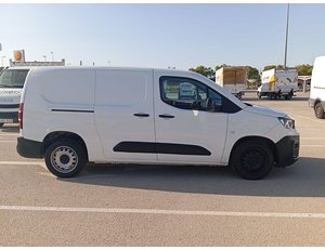 
										PEUGEOT PARTNER 1.5BLUEHDI 100CV LONG 950KG full									