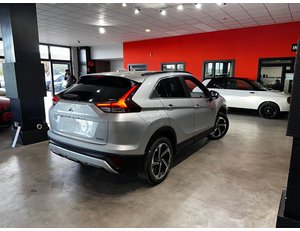 
										MITSUBISHI ECLIPSE CROSS 2.4 PHEV KAITEKI AUTO 4WD full									