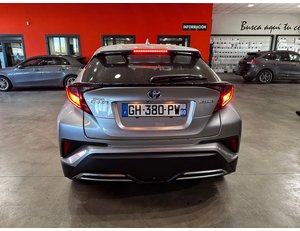 
										TOYOTA C-HR 2.0 180H ADVANCE full									