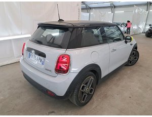 
										MINI MINI COOPER SE full									