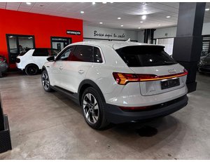 
										AUDI E-TRON 50 QUATTRO full									