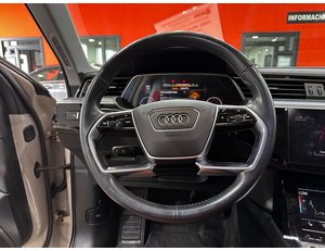 
										AUDI E-TRON 50 QUATTRO full									