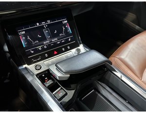 
										AUDI E-TRON 50 QUATTRO full									