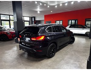 
										BMW X1 XDRIVE25E full									