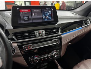 
										BMW X1 XDRIVE25E full									