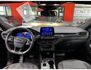 
										FORD KUGA ST-LINE X 2.5 DURATEC PHEV 165KW AUTO full									