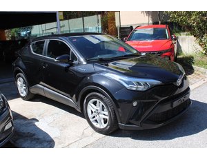 
										TOYOTA C-HR 1.8 125H ACTIVE full									
