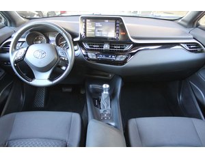 
										TOYOTA C-HR 1.8 125H ACTIVE full									
