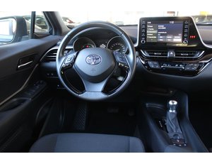 
										TOYOTA C-HR 1.8 125H ACTIVE full									