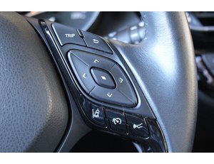 
										TOYOTA C-HR 1.8 125H ACTIVE full									
