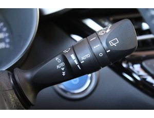 
										TOYOTA C-HR 1.8 125H ACTIVE full									