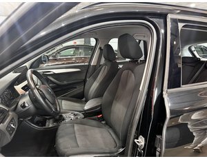 
										BMW X1 XDRIVE25E full									