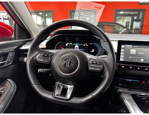 
										MG MG5 LONG RANGE LUXURY full									