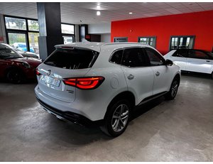 
										MG EHS 1.5T-GDI PHEV LUXURY full									