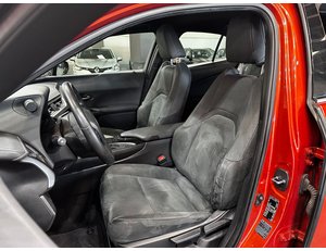 
										LEXUS UX 2.0 250H BUSINESS full									