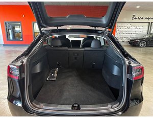 
										TESLA MODEL Y GRAN AUTONOMIA 4WD full									