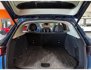 
										LYNK & CO 01 1.5 PHEV full									