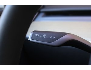 
										TESLA MODEL Y TRACCION TRASERA RWD full									